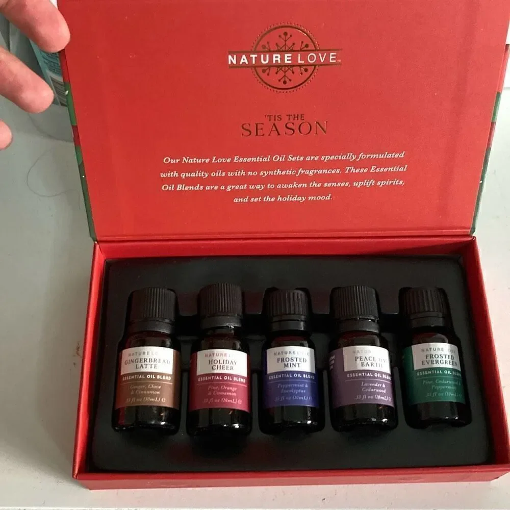 Holiday Blends Essential Oils